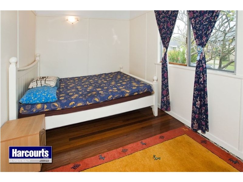 27 High Street, Brighton QLD 4017