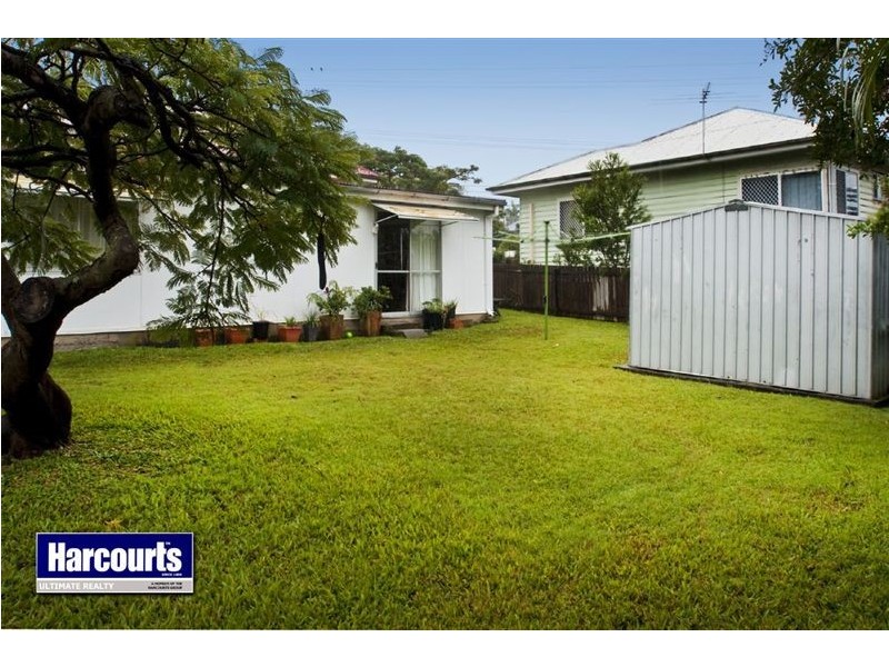 27 High Street, Brighton QLD 4017