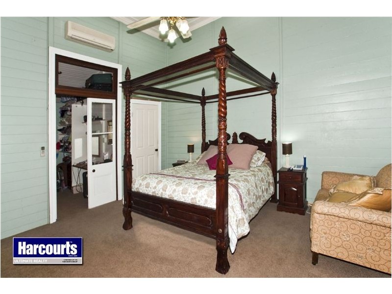 161 Brighton Road, Sandgate QLD 4017