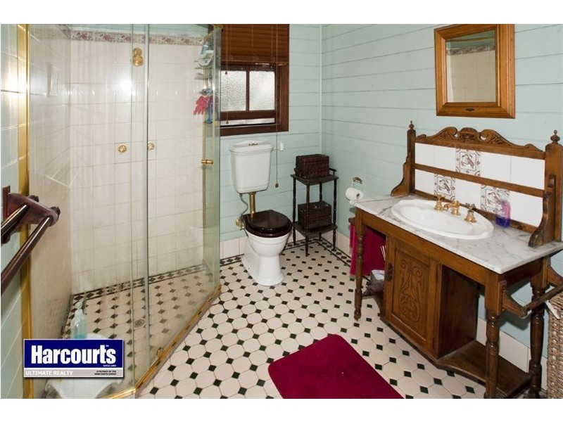 161 Brighton Road, Sandgate QLD 4017