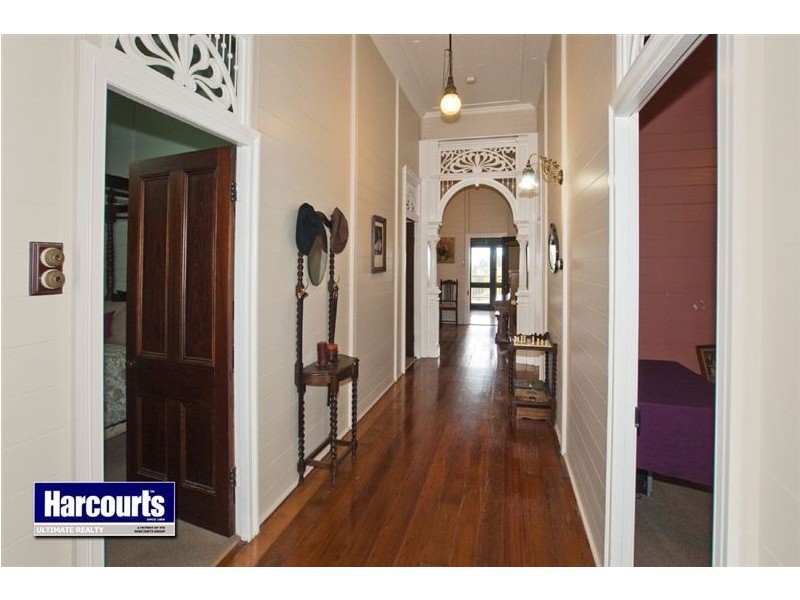 161 Brighton Road, Sandgate QLD 4017