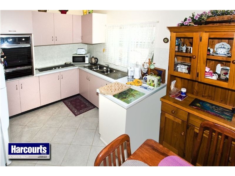 8 Bradfield St, Brighton QLD 4017