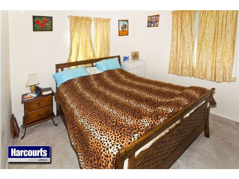 8 Bradfield St, Brighton QLD 4017