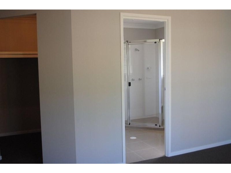 70 Agnew Street, Sandgate QLD 4017