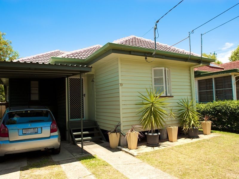 70 Burralong Street, Deagon QLD 4017