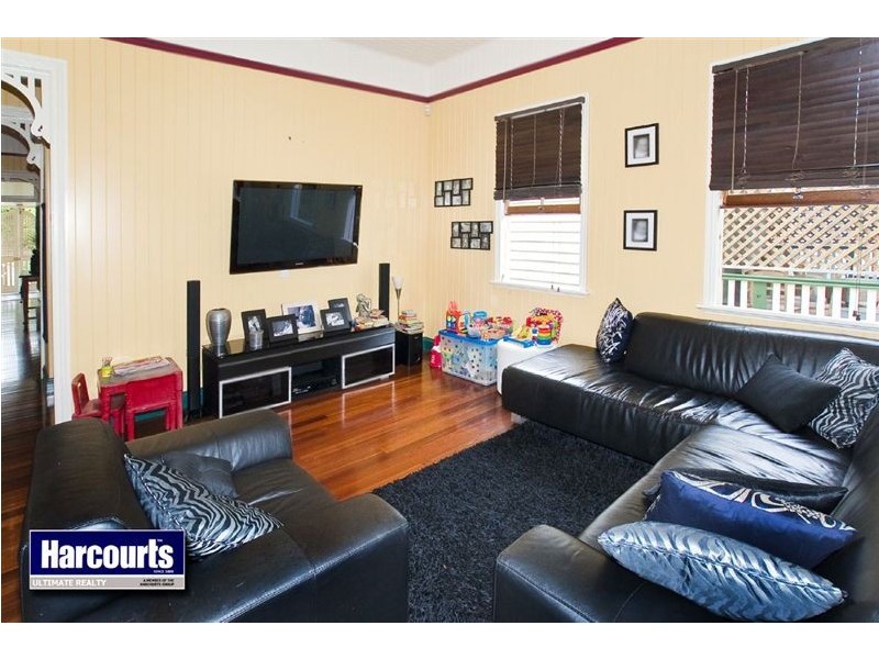 66 Griffith Street, Sandgate QLD 4017