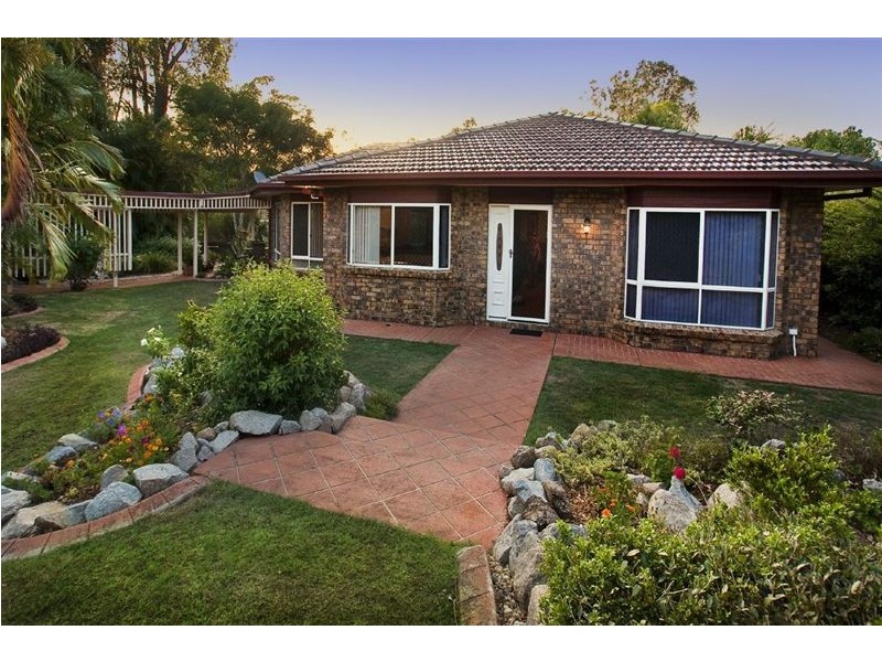 217 Bracken Ridge Road, Bracken Ridge QLD 4017