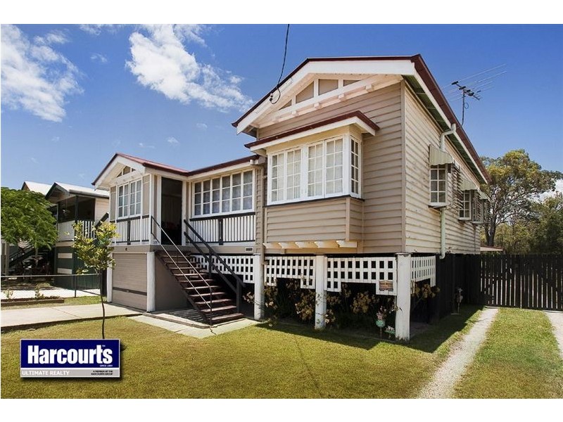 34 Towner Street, Sandgate QLD 4017