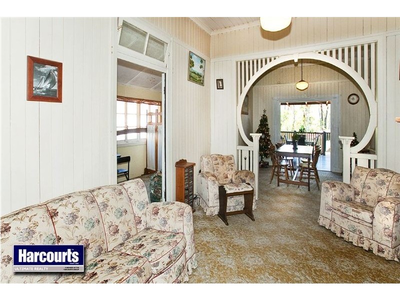 34 Towner Street, Sandgate QLD 4017