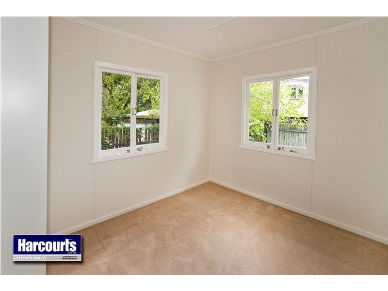 70 Albury Street, Deagon QLD 4017