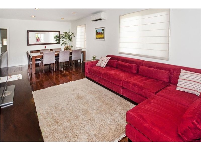 23 Murray Street, Sandgate QLD 4017