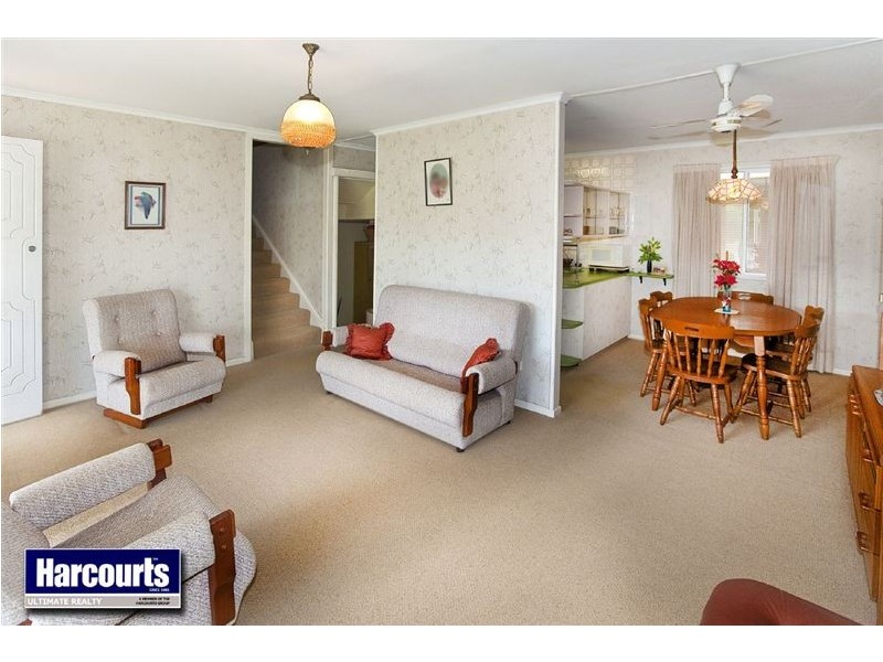 21 Fourth Avenue, Scarborough QLD 4020
