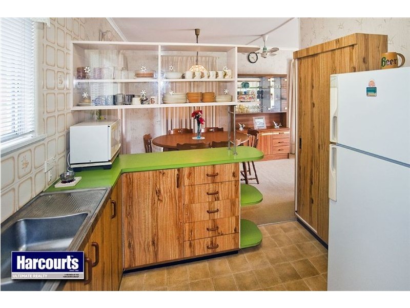 21 Fourth Avenue, Scarborough QLD 4020
