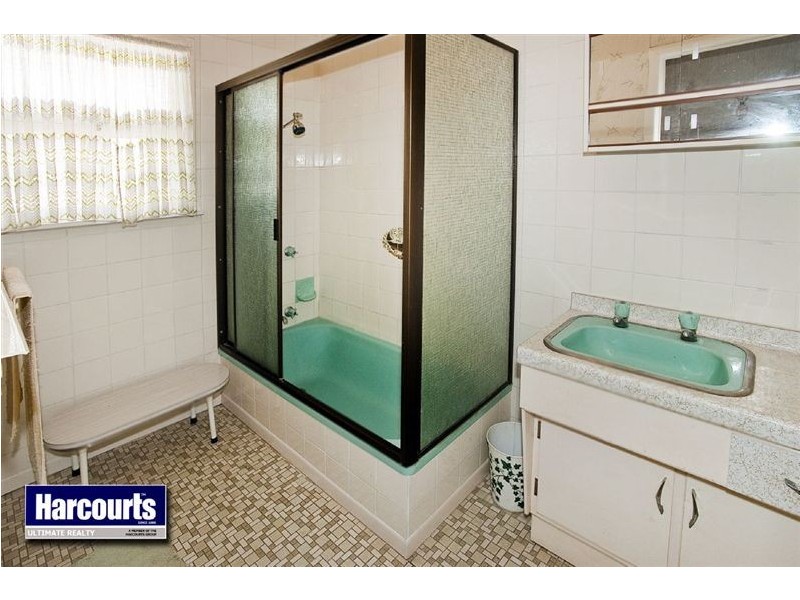21 Fourth Avenue, Scarborough QLD 4020