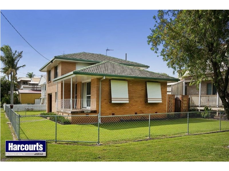 21 Fourth Avenue, Scarborough QLD 4020