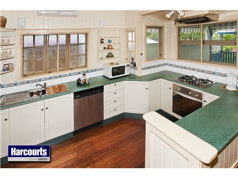 53 Wharf Street, Shorncliffe QLD 4017