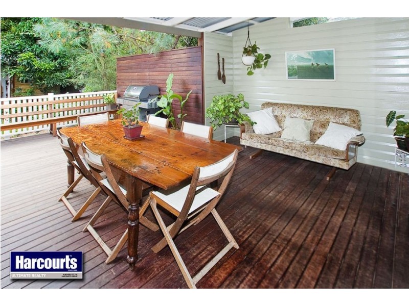 10 Todd Street, Shorncliffe QLD 4017