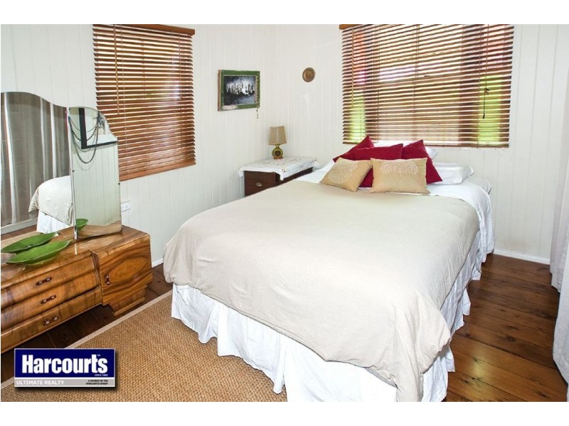 10 Todd Street, Shorncliffe QLD 4017