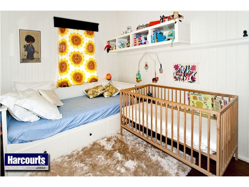 10 Todd Street, Shorncliffe QLD 4017