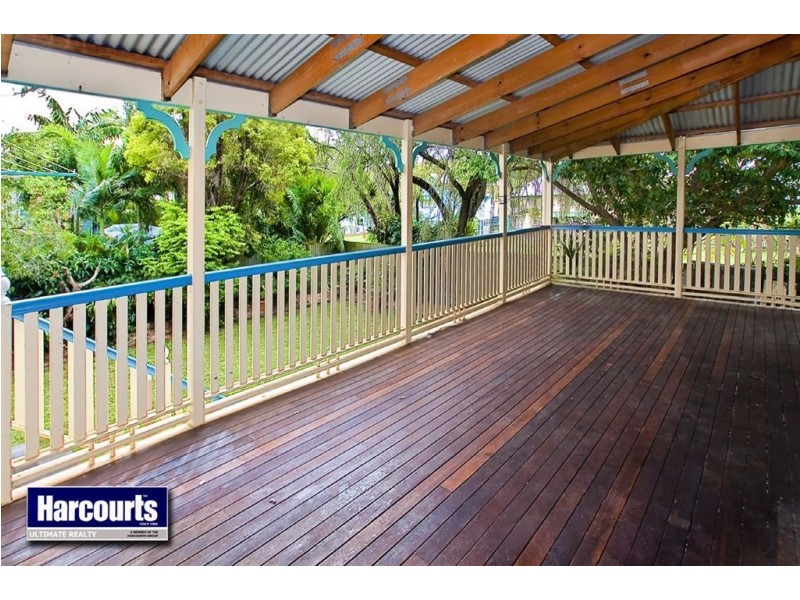 9 Beatham Street, Sandgate QLD 4017