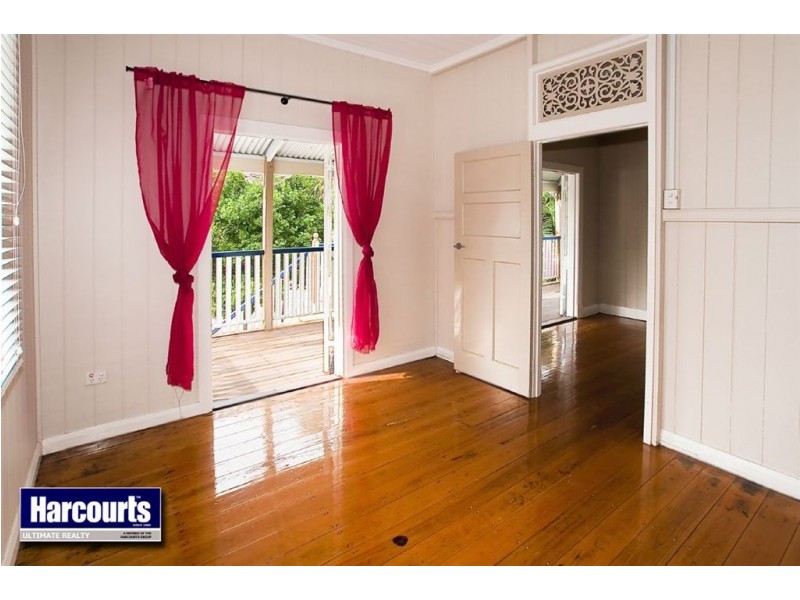 5 Barclay Street, Sandgate QLD 4017