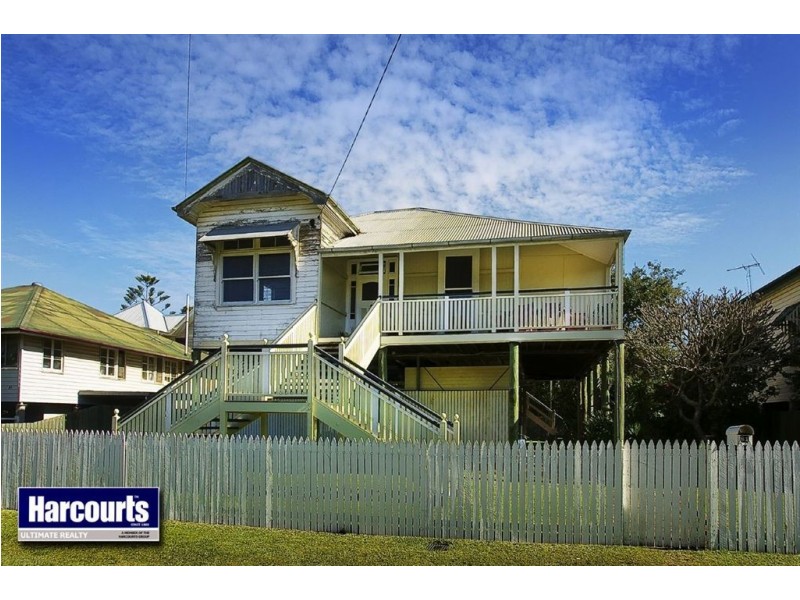 81 Palm Avenue, Shorncliffe QLD 4017