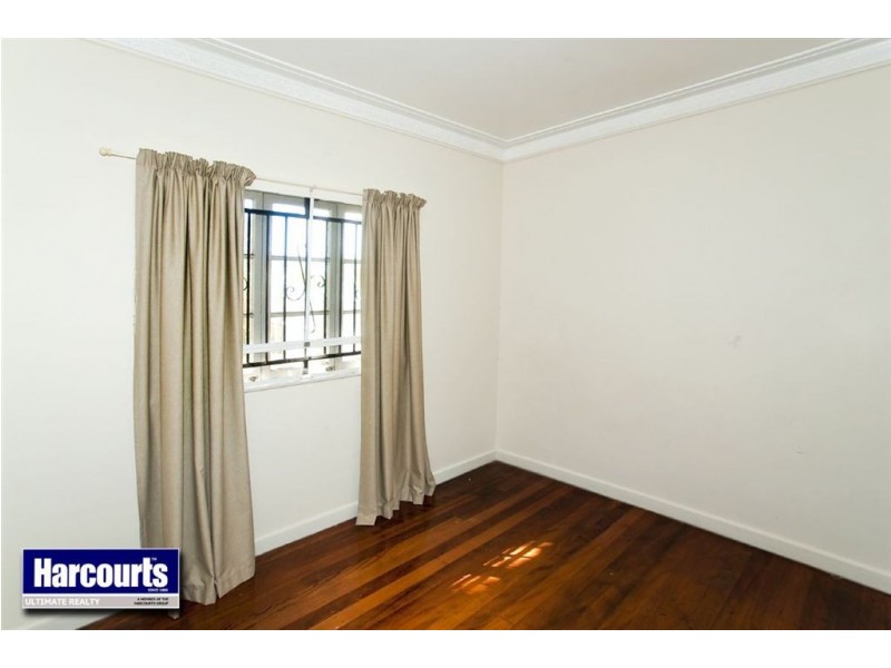 10 Ewart Street, Clontarf QLD 4019