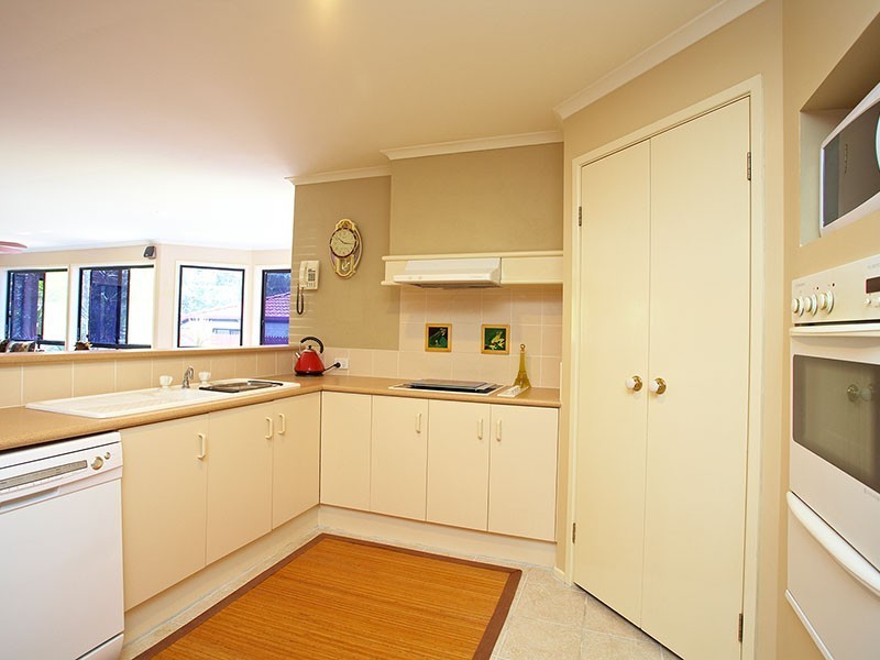 83 Silvara Cct, Capalaba QLD 4157