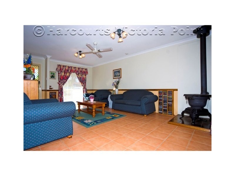 L49 on RP864435 Gleneagles Ct, Redland Bay QLD 4165
