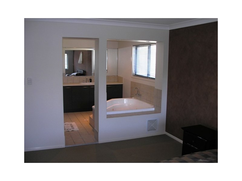 Victoria Point QLD 4165