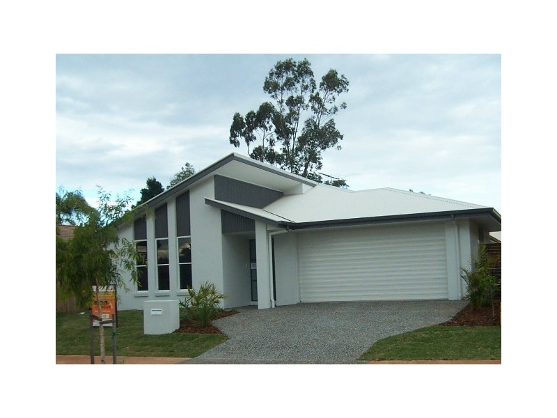 63 School Road, Victoria Point QLD 4165