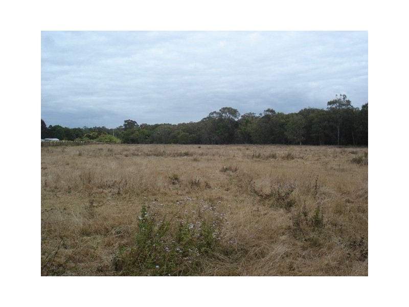 303 Cleveland-Redland Bay Road, Thornlands QLD 4164