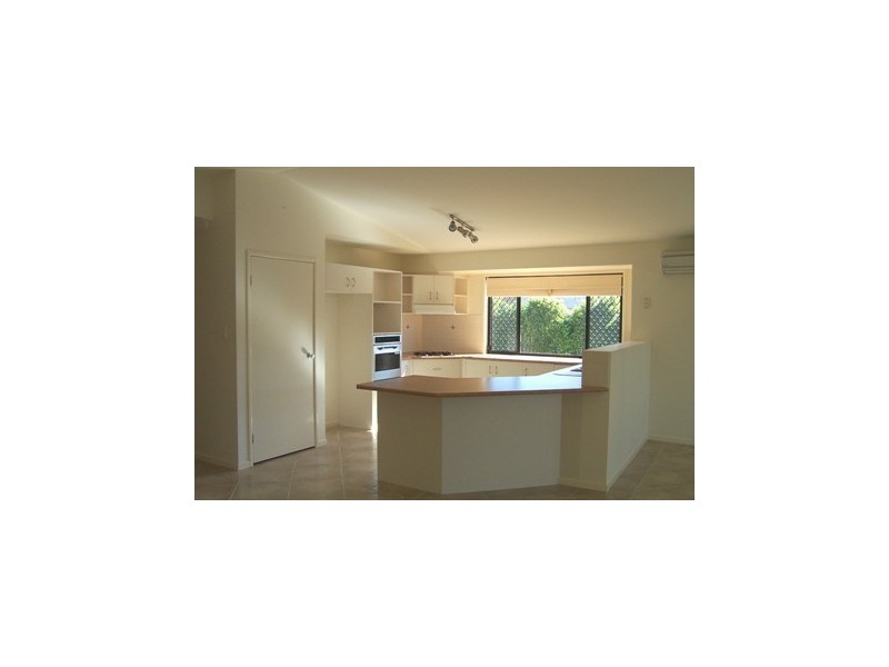 13 Bellenden Ct, Victoria Point QLD 4165
