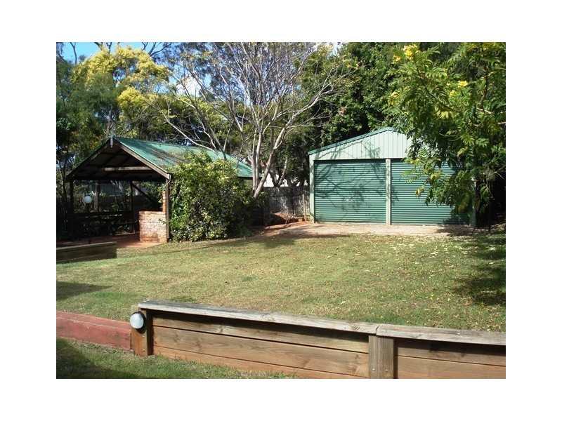 29 Warner St, Wellington Point QLD 4160