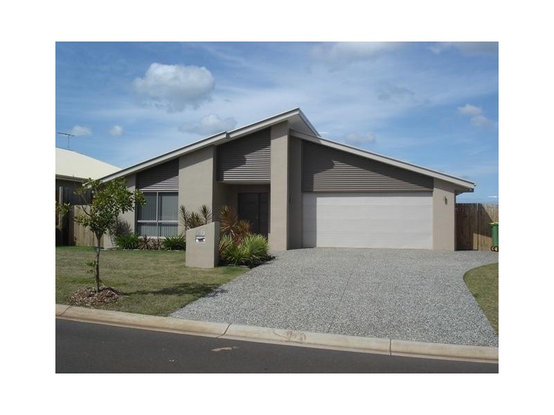56 Aquila Street, Redland Bay QLD 4165