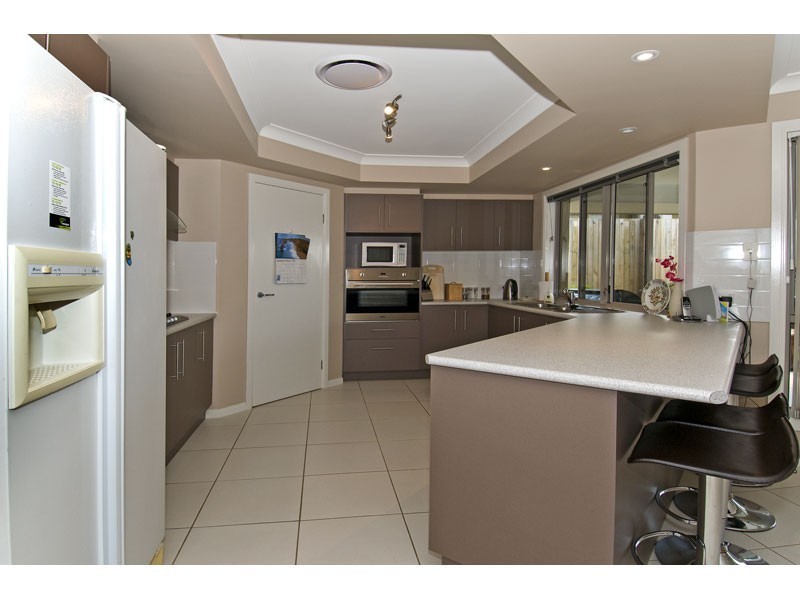 56 Aquila Street, Redland Bay QLD 4165
