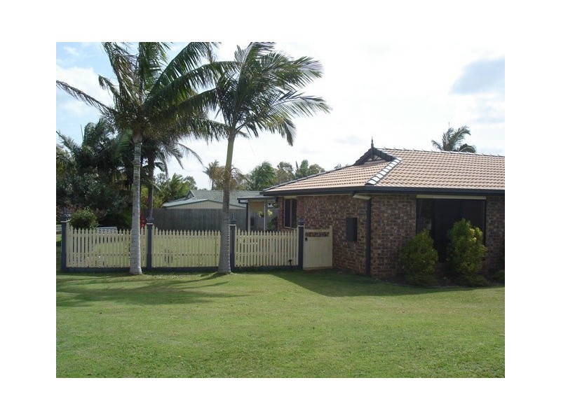 1 Cameron Ct, Victoria Point QLD 4165