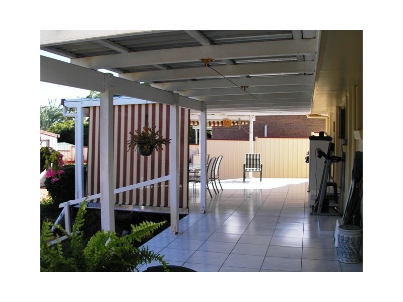 111 Cane St, Redland Bay QLD 4165