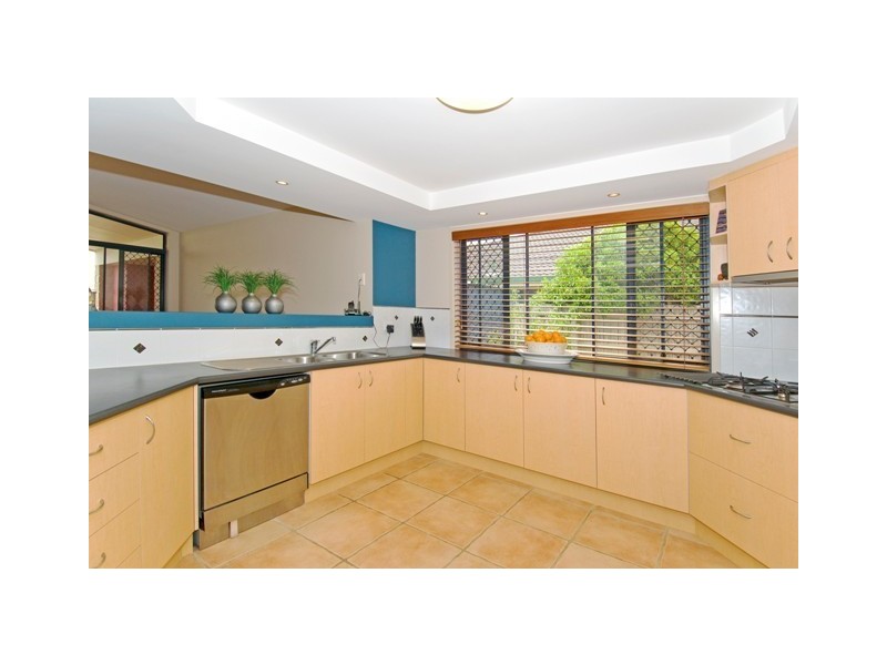 3 Judy Cl, Victoria Point QLD 4165