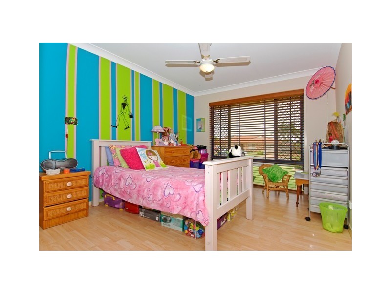 3 Judy Cl, Victoria Point QLD 4165