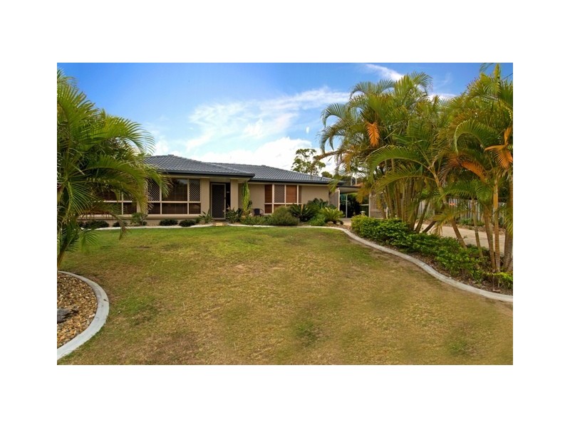 9 Portmarnock Dr, Victoria Point QLD 4165