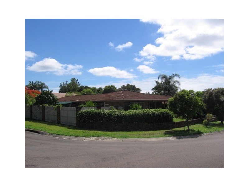 15 Trout St, Thornlands QLD 4164