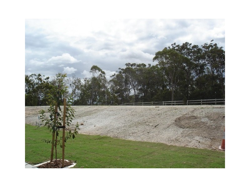 L15 24-26 Dawson Rd, Alexandra Hills QLD 4161