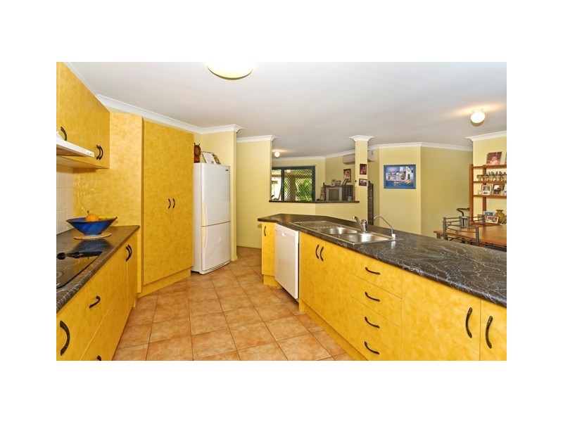 16 Alarna Street, Victoria Point QLD 4165