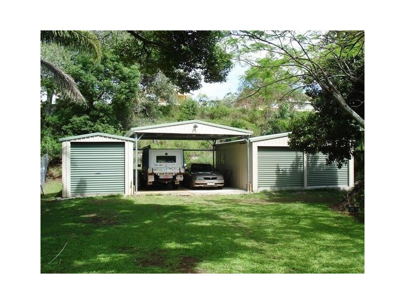 15 Outridge St, Redland Bay QLD 4165