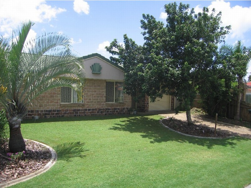 2/3 Butterfield Close, Victoria Point QLD 4165