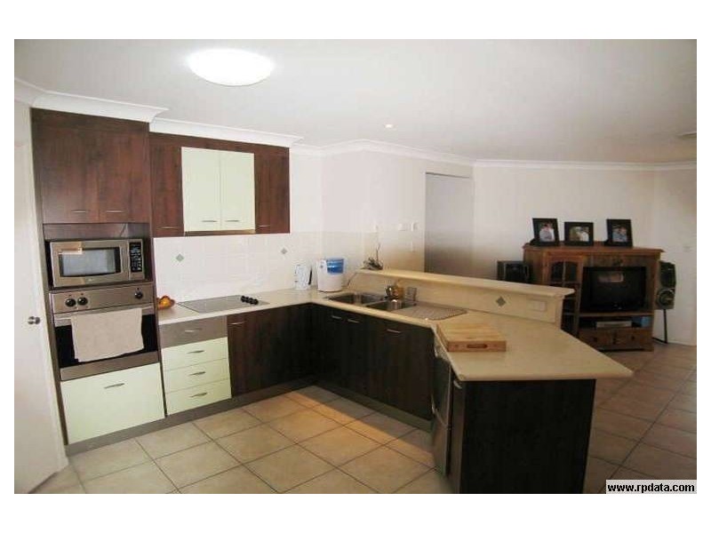 8 Franbridge Pl, Victoria Point QLD 4165