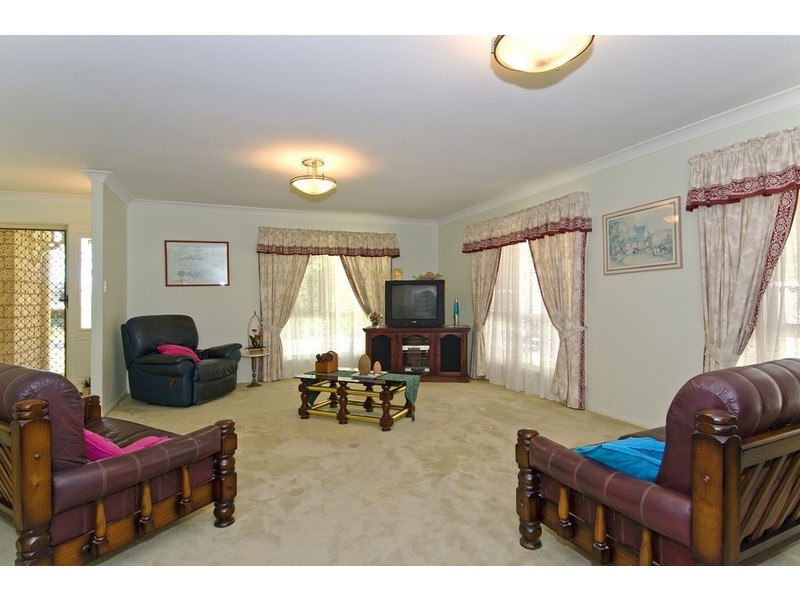 37 Pear Street, Redland Bay QLD 4165