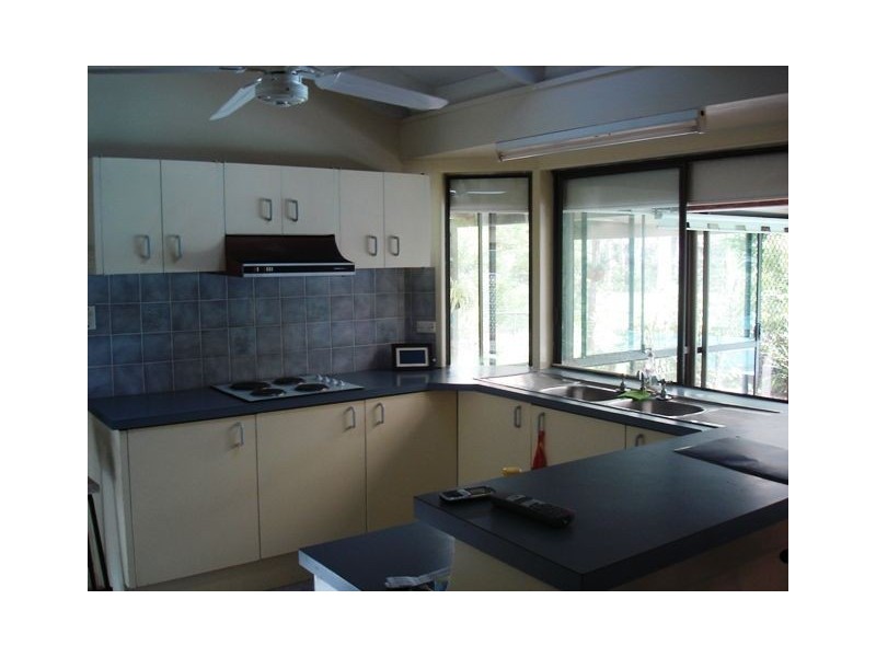 70 Sycamore Parade, Victoria Point QLD 4165