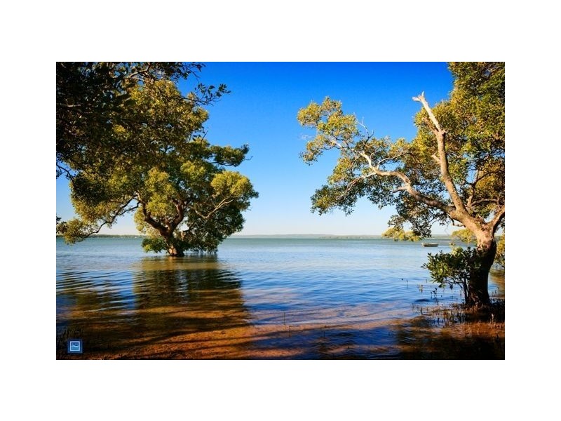 10 Gray street, Redland Bay QLD 4165